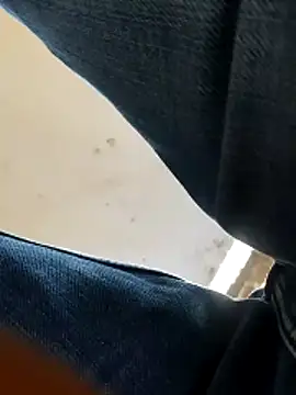 Snapshot of blackbeauty321 chatting on March 15, 2026, 7:47 am blackbeauty321 online show from March 15, 2026, 7:47 am