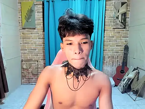 Snapshot of Nick_cummer12 chatting on July 21, 2026, 7:00 am Nick cummer12 online show from July 21, 2026, 7:00 am