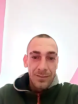 Lioste online show from February 21, 2026, 3:02 pm