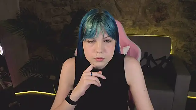 SofiaSterns online show from March 28, 2026, 1:38 am