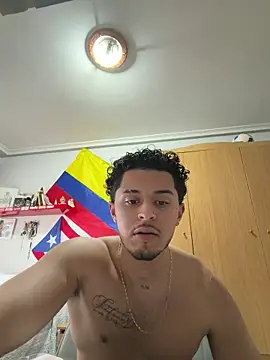 16jhefry16 online show from March 13, 2026, 5:41 pm