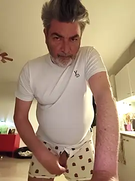 eruzam59000 online show from March 27, 2026, 10:09 pm