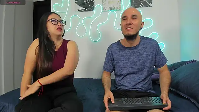 Cintya n Roger online show from March 25, 2026, 11:27 am