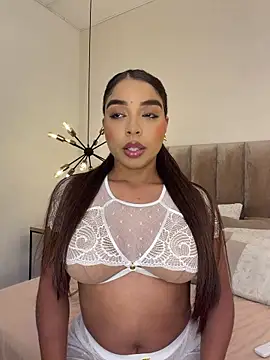 Snapshot of AnnyVega__ chatting on July 25, 2026, 10:07 pm AnnyVega online show from July 25, 2026, 10:07 pm