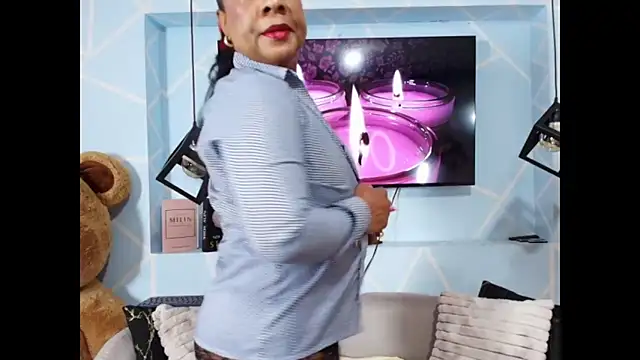 sharon noa online show from May 20, 2026, 2:45 pm