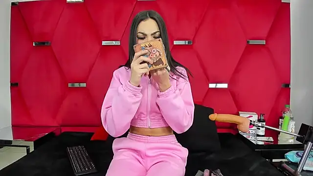 Alicee Grey online show from March 31, 2026, 3:56 pm