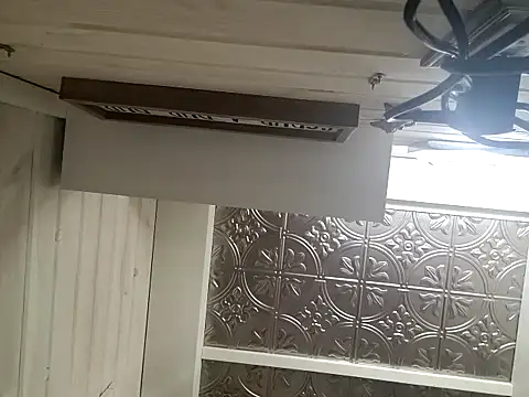 Snapshot of pleasser1985 chatting on February 25, 2026, 5:17 am pleasser1985 online show from February 25, 2026, 5:17 am