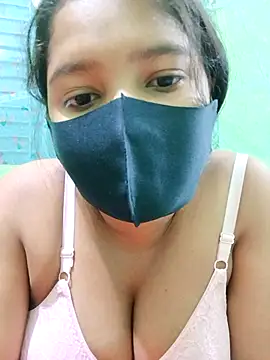 Snapshot of Turshaio chatting on February 28, 2026, 6:42 pm Turshaio online show from February 28, 2026, 6:42 pm