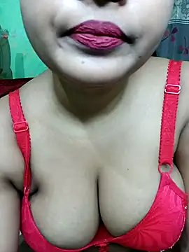 Snapshot of Turshaio chatting on April 24, 2026, 5:37 pm Turshaio online show from April 24, 2026, 5:37 pm