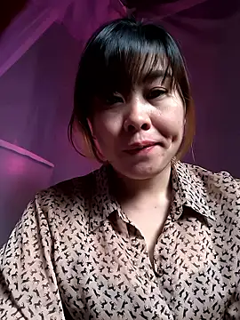 Snapshot of juicy-milu chatting on March 4, 2026, 8:42 am juicy-milu online show from March 4, 2026, 8:42 am