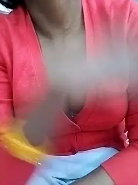 DollyRaj2 online show from February 23, 2026, 3:04 am