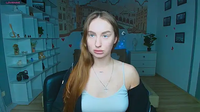 AlicaFoxis online show from April 20, 2026, 5:59 pm