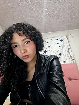 keylatiff online show from April 16, 2026, 2:56 am