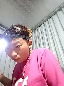 Xuka-xx online show from March 5, 2026, 11:39 am