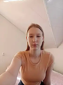 TanyaSavel online show from February 25, 2026, 7:40 am