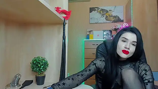 KristiTopxx online show from March 17, 2025, 9:13 pm