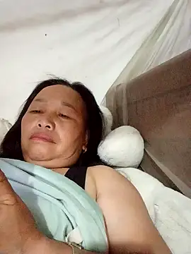 heesuu11 online show from March 31, 2026, 6:08 pm