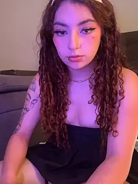 Snapshot of ZoeVixen chatting on March 5, 2026, 2:46 pm ZoeVixen online show from March 5, 2026, 2:46 pm