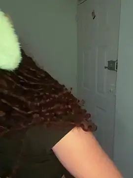 Snapshot of ZoeVixen chatting on March 31, 2026, 4:46 am ZoeVixen online show from March 31, 2026, 4:46 am