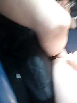 DiamondDaisy online show from April 14, 2026, 11:49 am