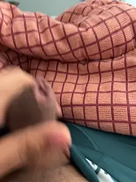 Snapshot of bigcok356 chatting on February 24, 2026, 4:16 pm bigcok356 online show from February 24, 2026, 4:16 pm