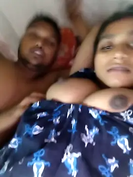 HOT MISSLINA online show from April 13, 2026, 7:41 pm