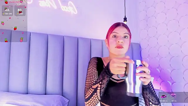 anthonellalux online show from June 22, 2026, 4:04 pm