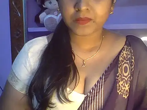 Snapshot of Tamil_Kuttyma chatting on June 28, 2026, 1:28 pm Tamil Kuttyma online show from June 28, 2026, 1:28 pm