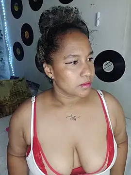 medusafox  online show from June 14, 2026, 5:31 am