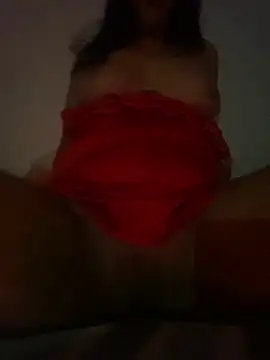 DimeAria online show from May 5, 2026, 8:39 pm
