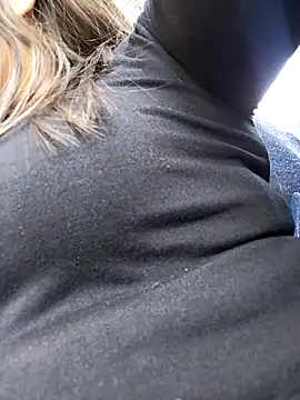 MaskedLatinaX online show from April 12, 2026, 2:55 pm