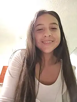 MaskedLatinaX online show from June 3, 2026, 2:33 pm