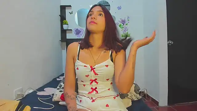 sapphire brown20 online show from March 28, 2026, 2:33 am