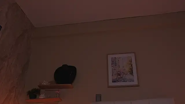 Dollhell online show from March 12, 2026, 10:32 am