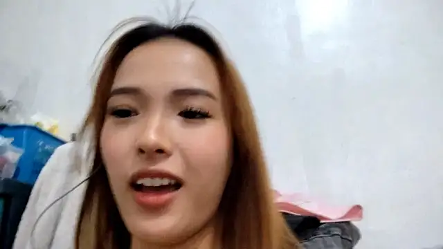 EllieCoconut001 online show from March 14, 2026, 6:41 am