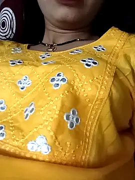 Rashmika Mandana online show from May 9, 2026, 6:02 pm