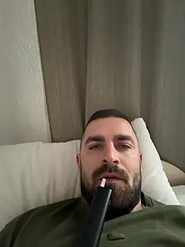 VANYA1997 online show from April 3, 2026, 7:06 am