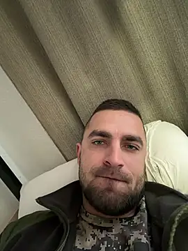 VANYA1997 online show from April 7, 2026, 6:25 am