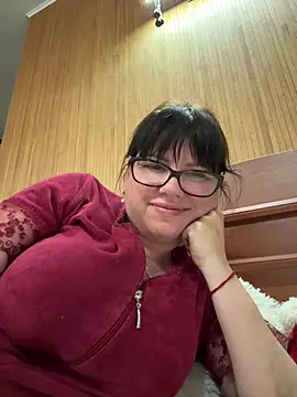 expensive lady online show from May 10, 2026, 5:29 pm
