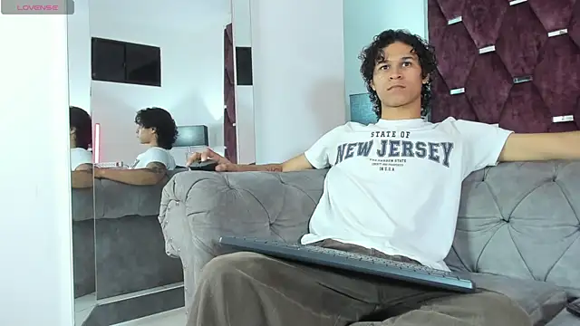 TonyBenedetti online show from March 15, 2026, 8:26 pm