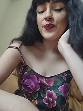Mommynatrix online show from June 2, 2026, 3:47 pm