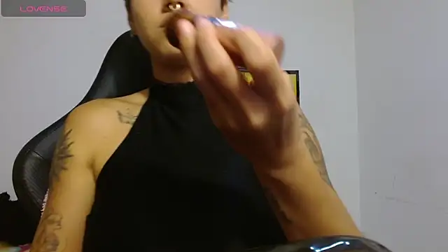 Divinejewel69 online show from March 30, 2026, 8:59 am