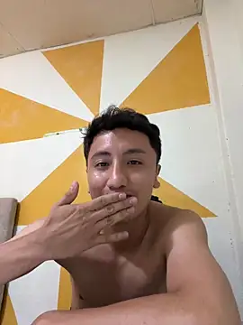 Gonzalogz online show from May 18, 2026, 3:57 am