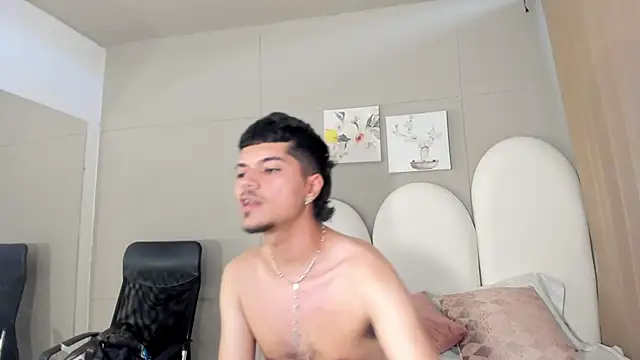 Snapshot of Briian__ chatting on June 29, 2026, 7:25 pm Briian online show from June 29, 2026, 7:25 pm