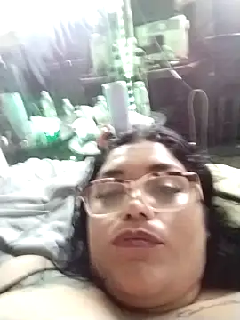 Cristal queen  online show from May 30, 2026, 1:52 pm
