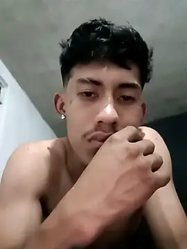 FanlikeSaxist online show from April 23, 2026, 6:58 am