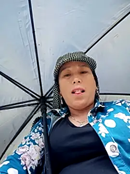 JenyLy68 online show from March 25, 2026, 6:41 am