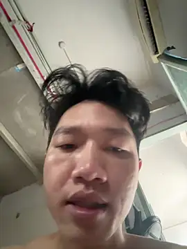 yuici79 online show from February 25, 2026, 10:14 am