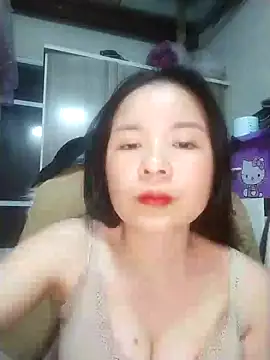 Snapshot of Ivy_Trix2 chatting on February 25, 2026, 2:48 pm Ivy Trix2 online show from February 25, 2026, 2:48 pm