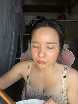 Snapshot of Ivy_Trix2 chatting on April 20, 2026, 2:09 pm Ivy Trix2 online show from April 20, 2026, 2:09 pm